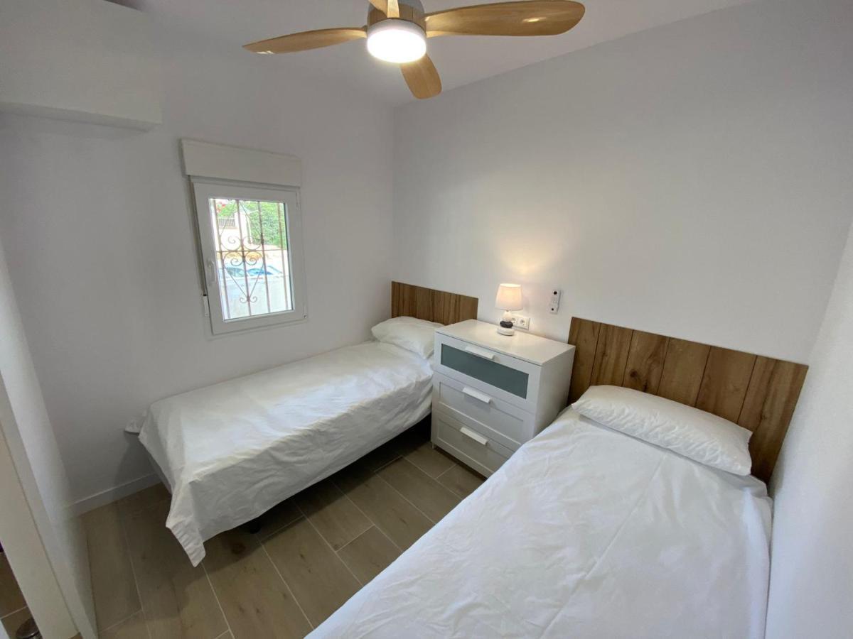 Beachfront, Top Floor Corner 2-Bed, Estepona Paseo公寓 外观 照片