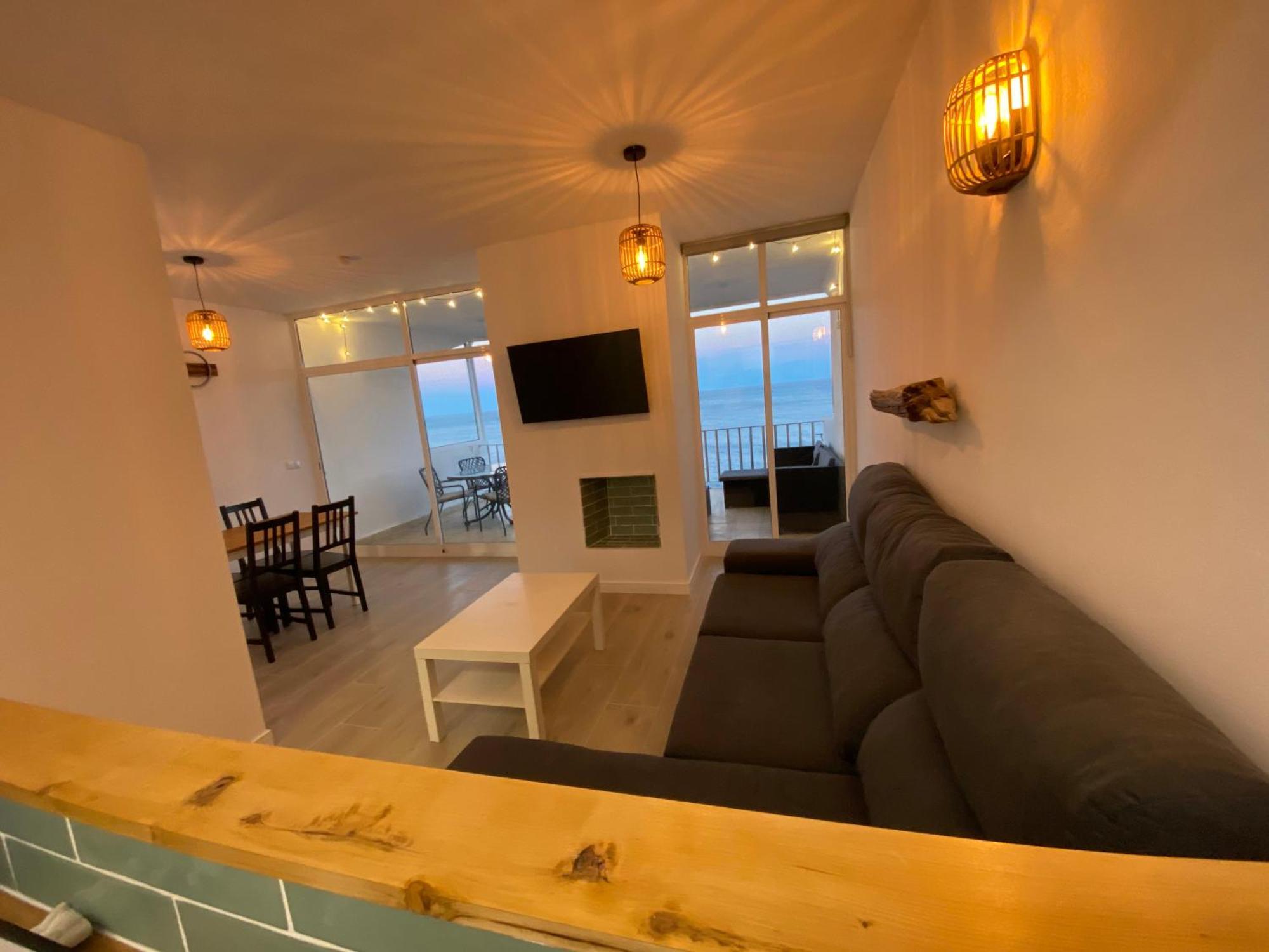 Beachfront, Top Floor Corner 2-Bed, Estepona Paseo公寓 外观 照片